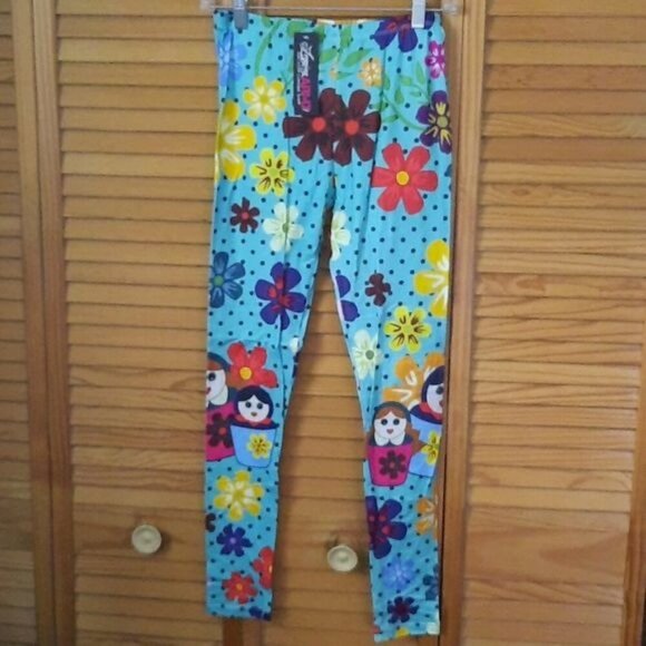 Legging Army NWT Sublimation Series It's A Small World Leggings One Size 3-9 - Picture 1 of 5